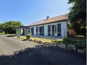 maison traditionnelle à la vente -   86400  LIZANT, surface 87 m2 vente maison traditionnelle - UBI476180075